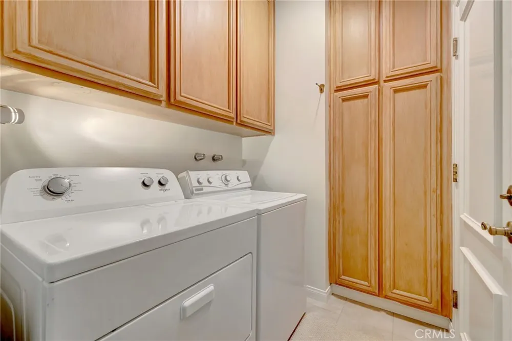 6062 Eaglecrest Drive Huntington Beach, CA 92648