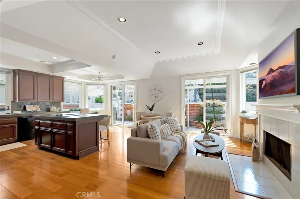 6062 Eaglecrest Drive Huntington Beach, CA 92648