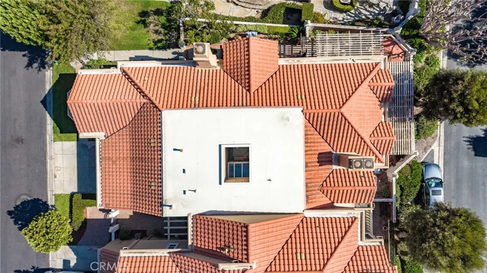 6062 Eaglecrest Drive Huntington Beach, CA 92648