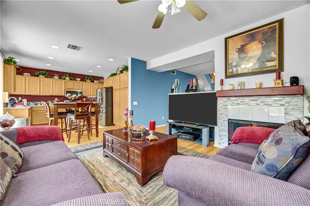 16409 Visions La Mirada, CA 90638