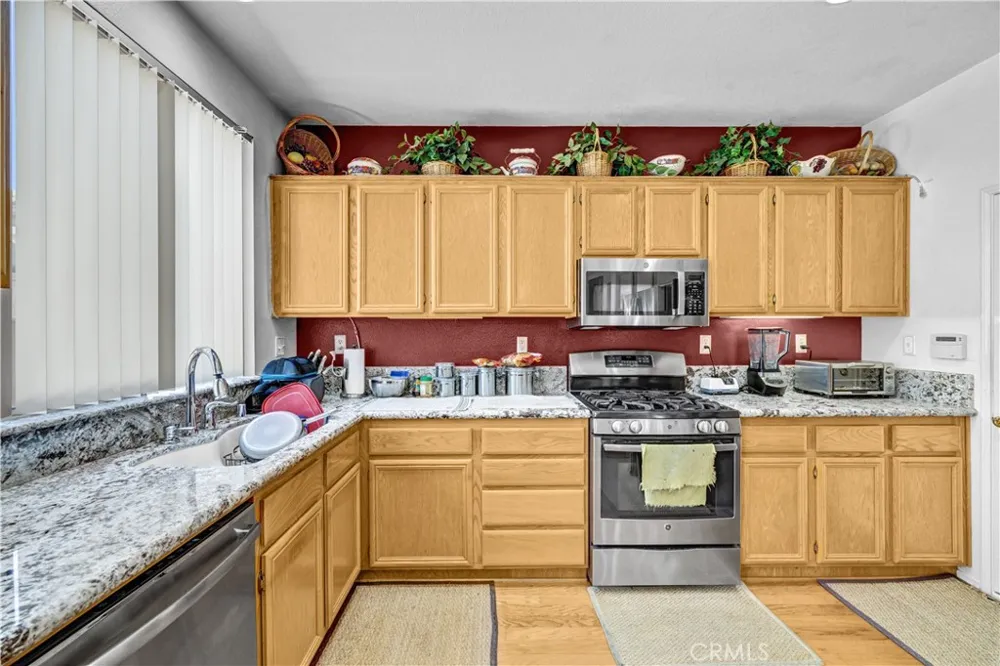 16409 Visions La Mirada, CA 90638