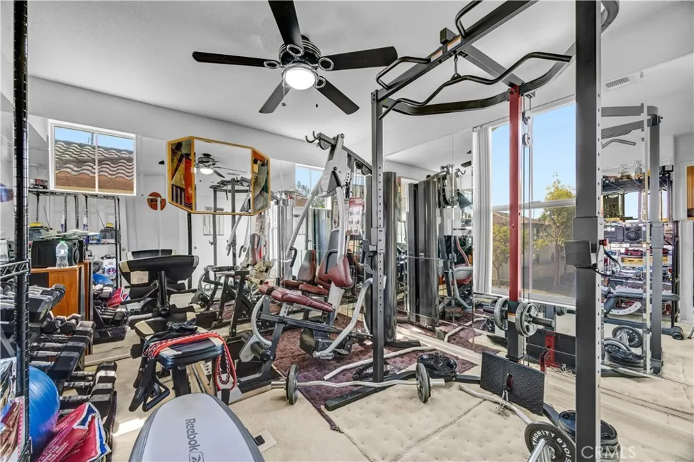 16409 Visions La Mirada, CA 90638