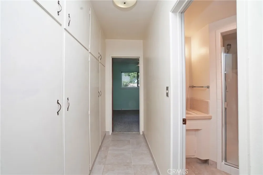 8635 Muller Downey, CA 90241
