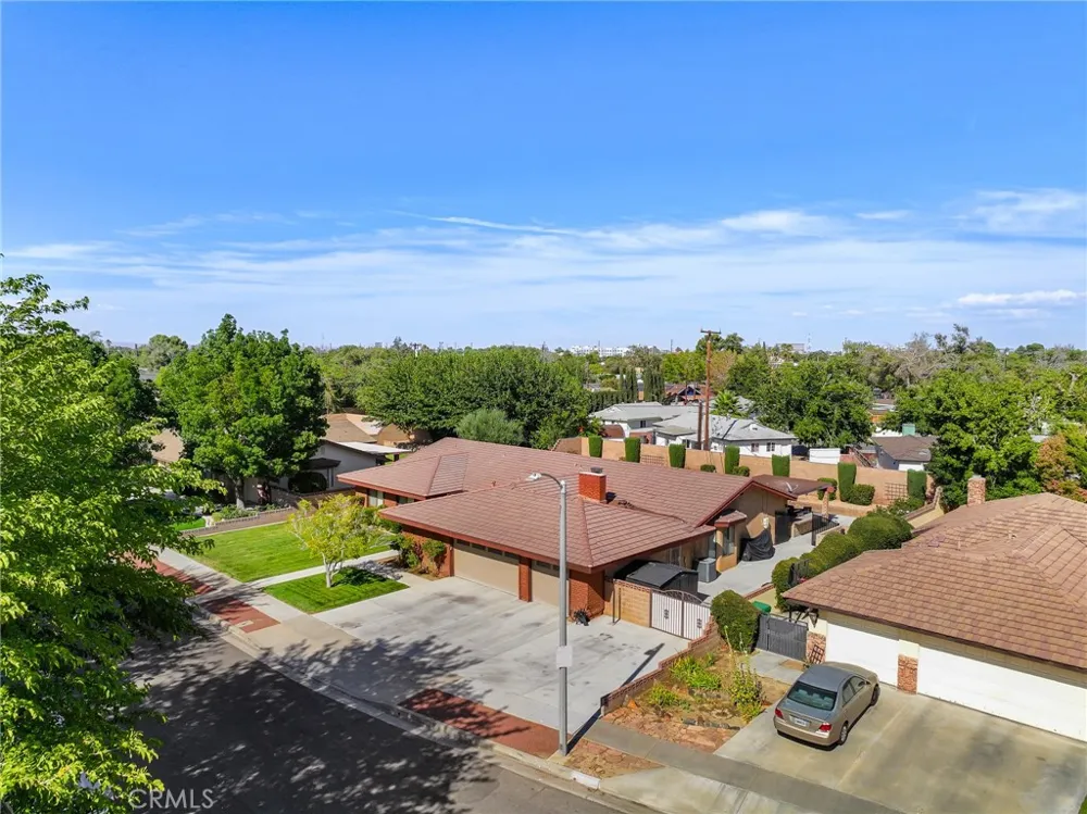 44608 Loneoak Avenue Lancaster, CA 93534