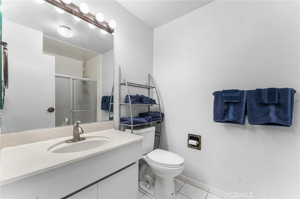 44608 Loneoak Avenue Lancaster, CA 93534