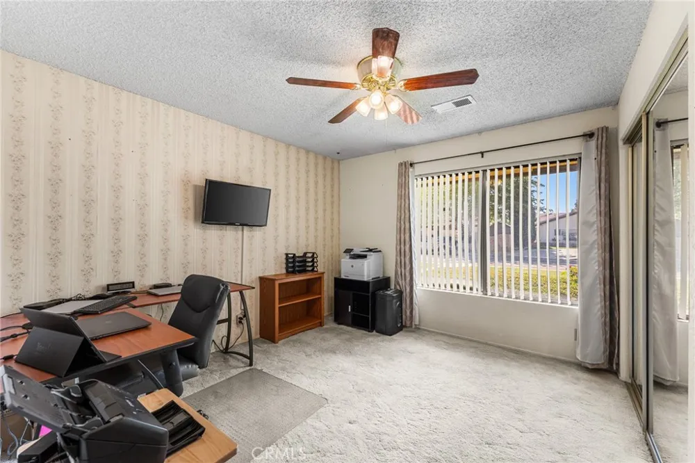 44608 Loneoak Avenue Lancaster, CA 93534