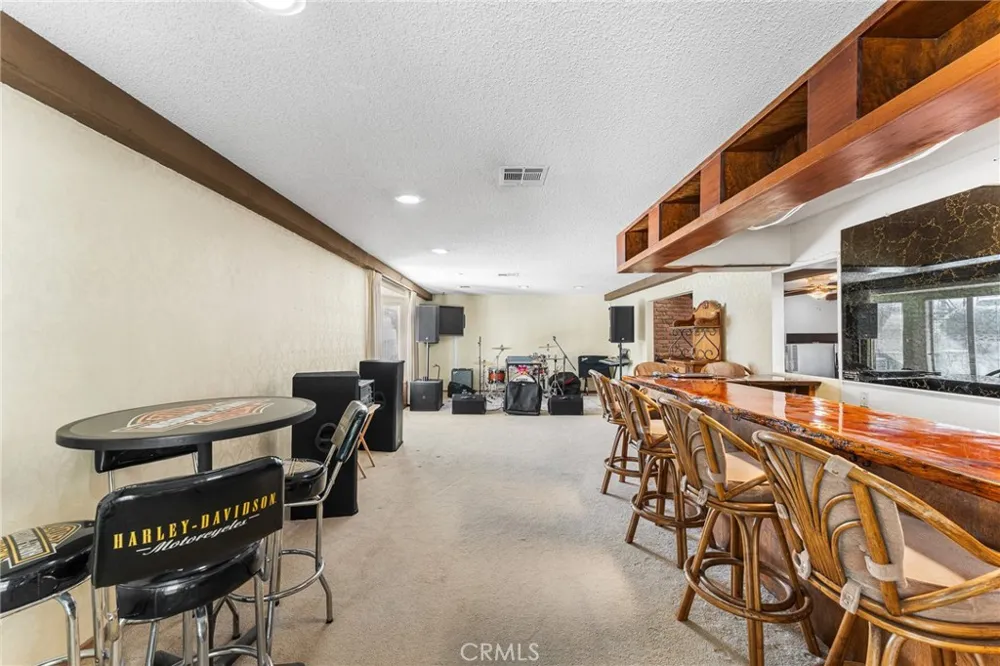 44608 Loneoak Avenue Lancaster, CA 93534
