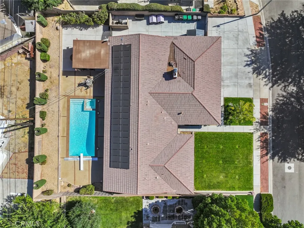 44608 Loneoak Avenue Lancaster, CA 93534
