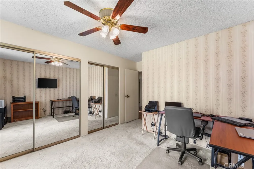 44608 Loneoak Avenue Lancaster, CA 93534