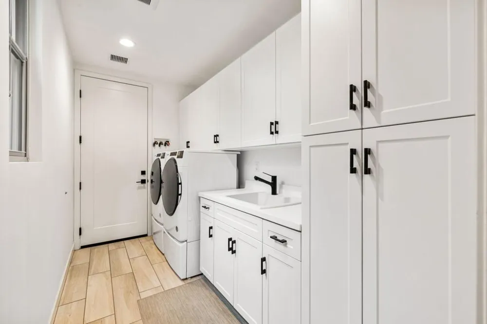 1401 Retreat Circle Palm Desert, CA 92260