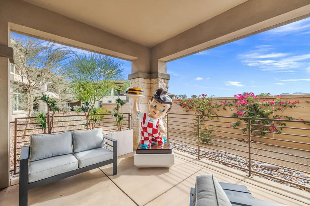 1401 Retreat Circle Palm Desert, CA 92260
