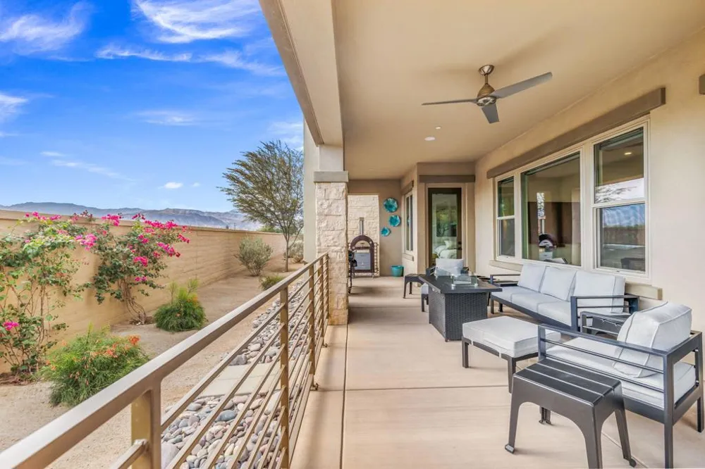 1401 Retreat Circle Palm Desert, CA 92260