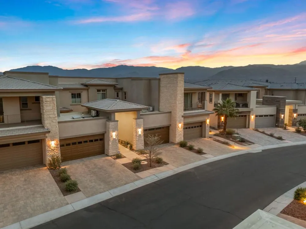 1401 Retreat Circle Palm Desert, CA 92260