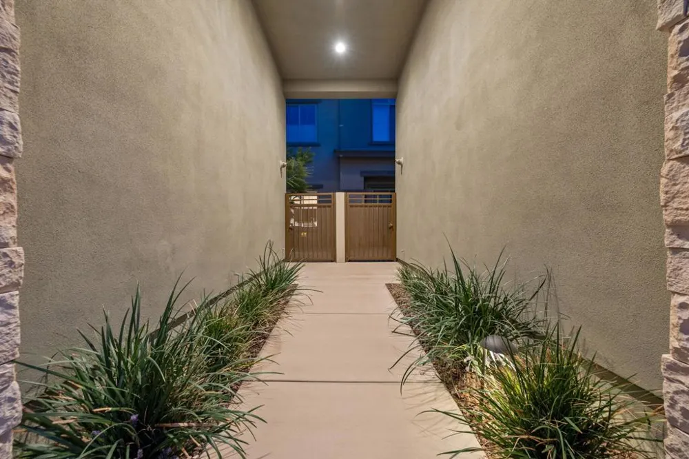 1401 Retreat Circle Palm Desert, CA 92260