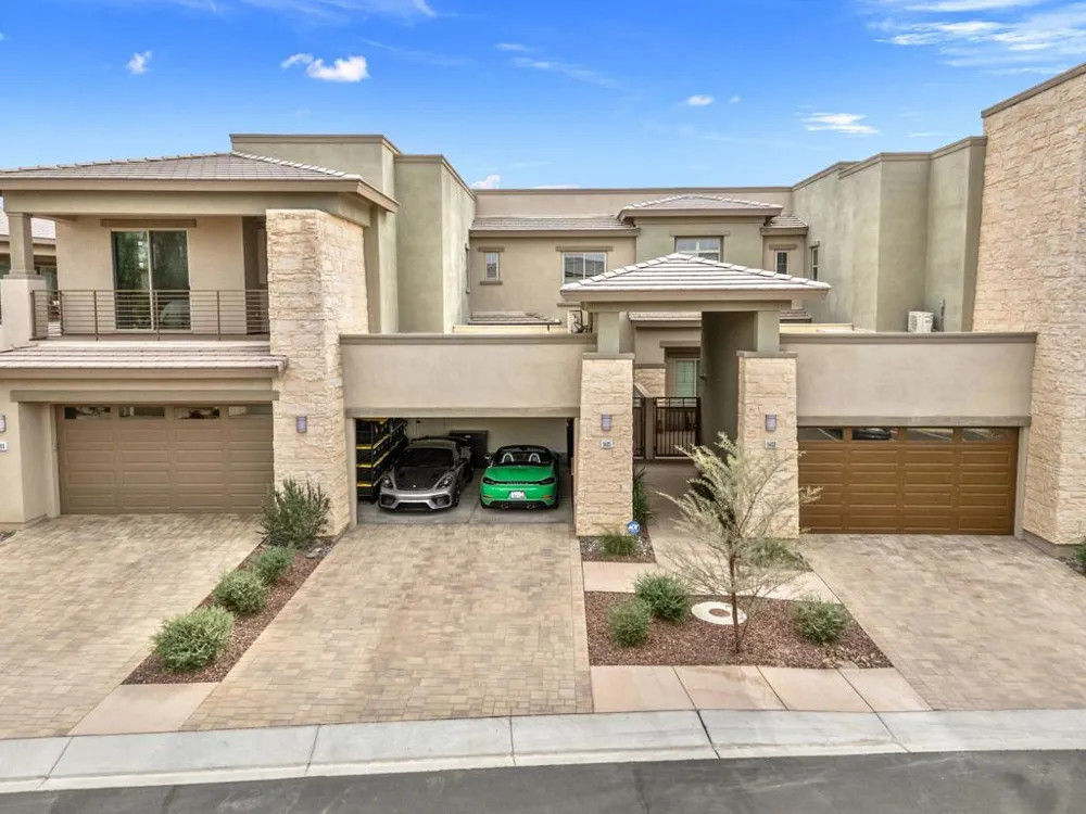 1401 Retreat Circle Palm Desert, CA 92260