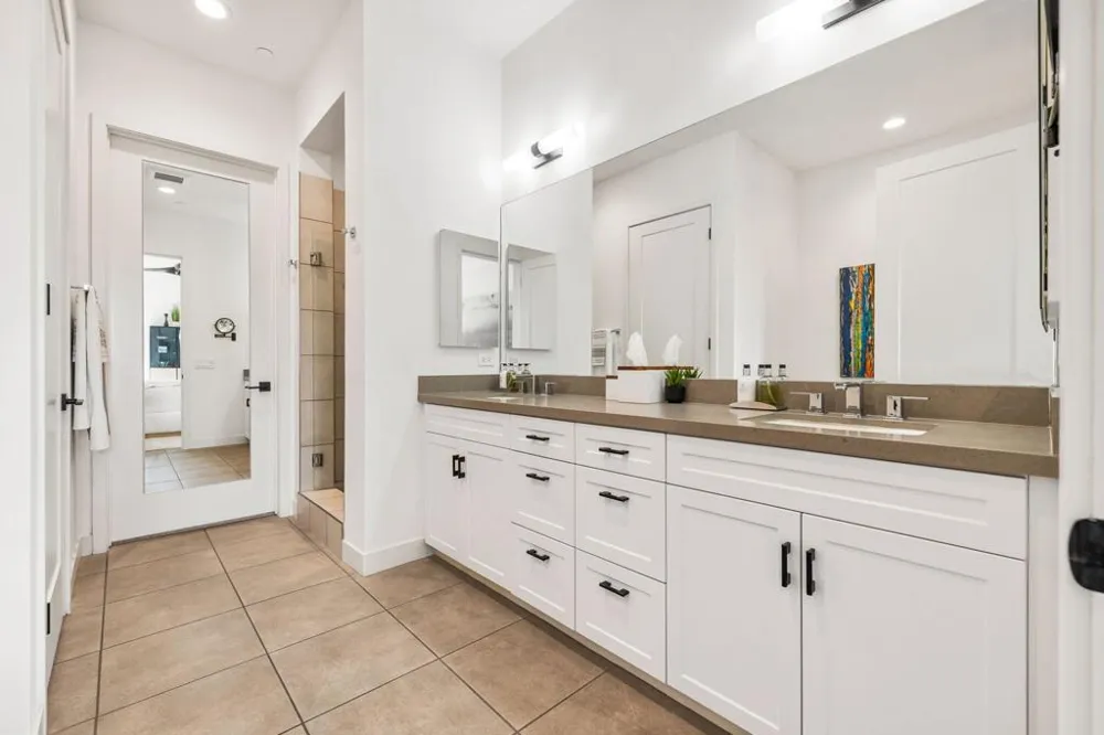 1401 Retreat Circle Palm Desert, CA 92260