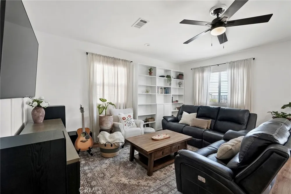 37318 Queen Anne Place Palmdale, CA 93551