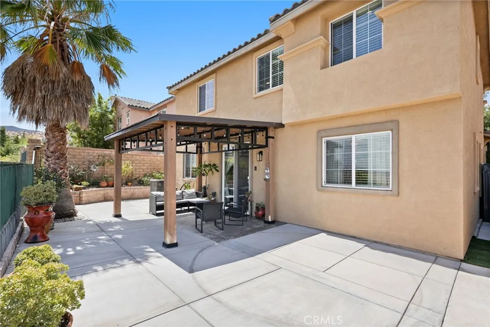 37318 Queen Anne Place Palmdale, CA 93551