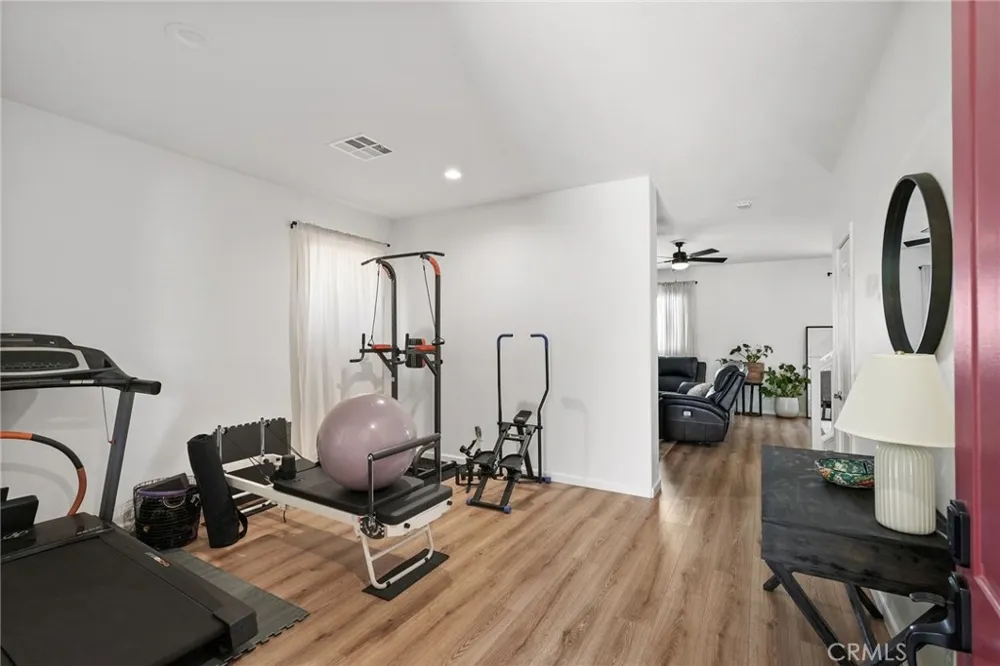 37318 Queen Anne Place Palmdale, CA 93551