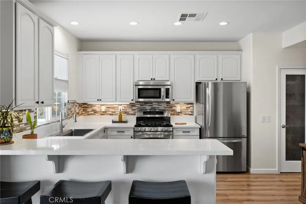 37318 Queen Anne Place Palmdale, CA 93551