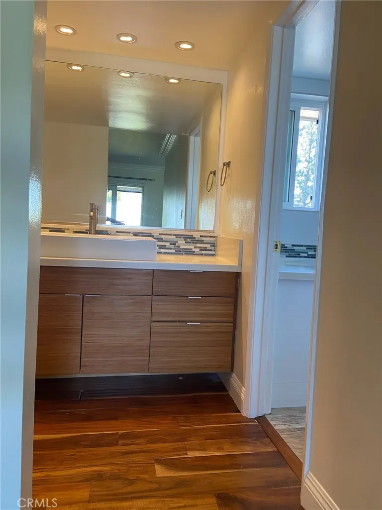 2473 Loma Vista Pasadena, CA 91104