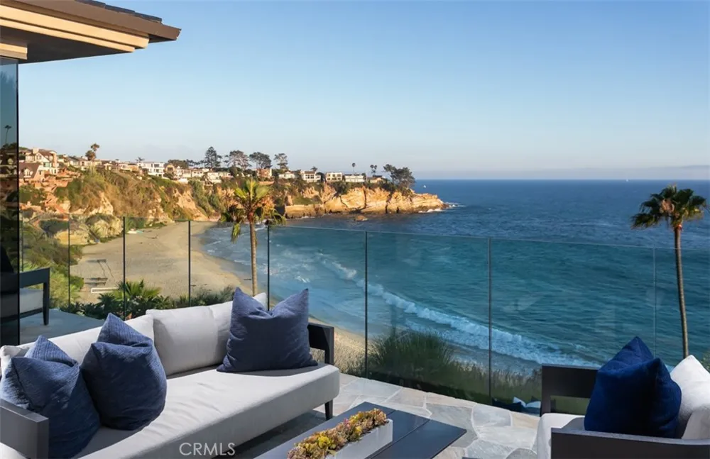 26 S La Senda Drive Laguna Beach, CA 92651