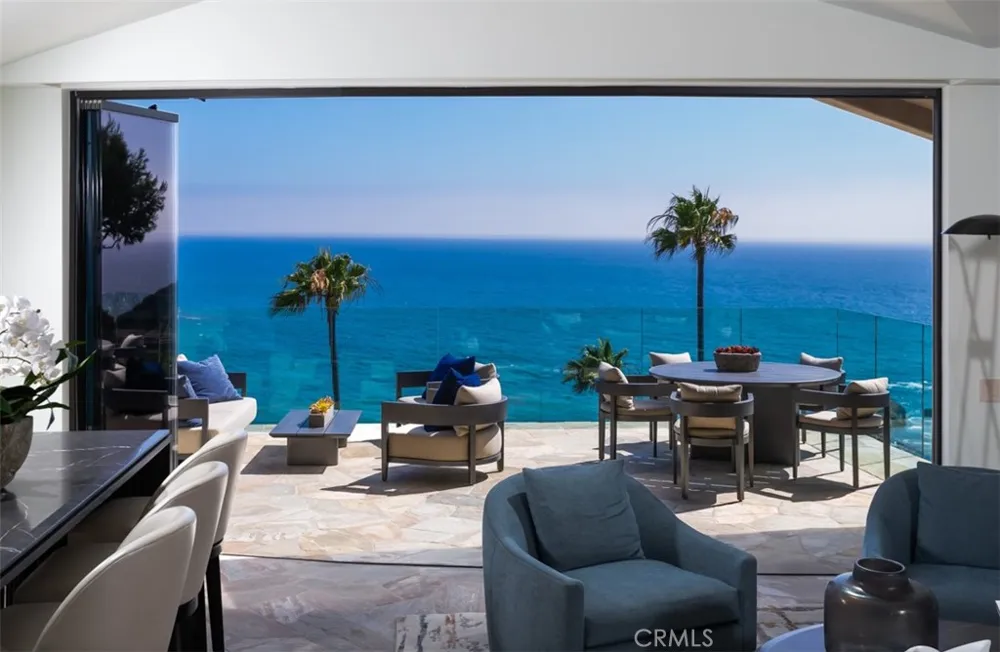 26 S La Senda Drive Laguna Beach, CA 92651