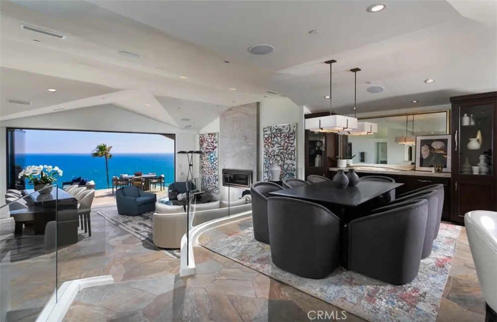 26 S La Senda Drive Laguna Beach, CA 92651