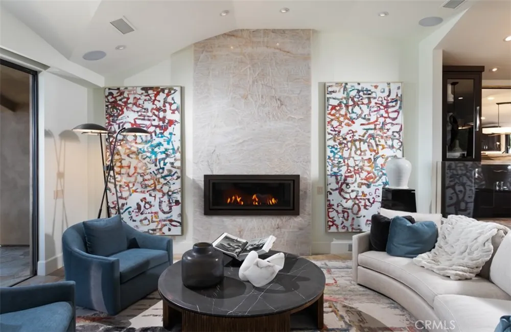 26 S La Senda Drive Laguna Beach, CA 92651