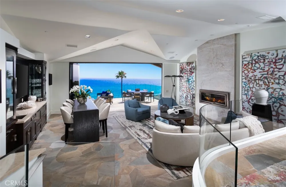 26 S La Senda Drive Laguna Beach, CA 92651