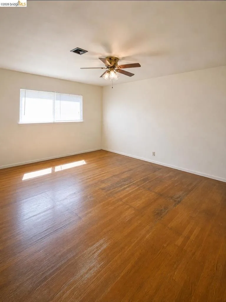 1480 Delwood St Vallejo, CA 94591