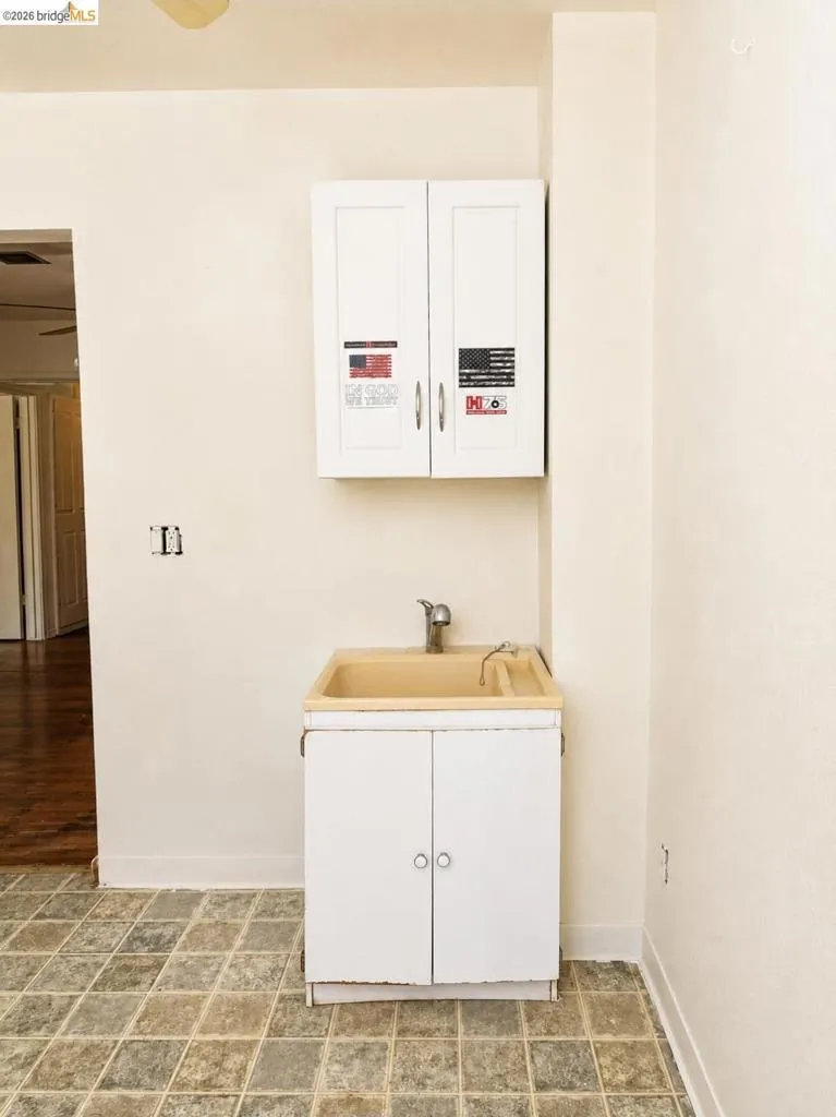 1480 Delwood St Vallejo, CA 94591