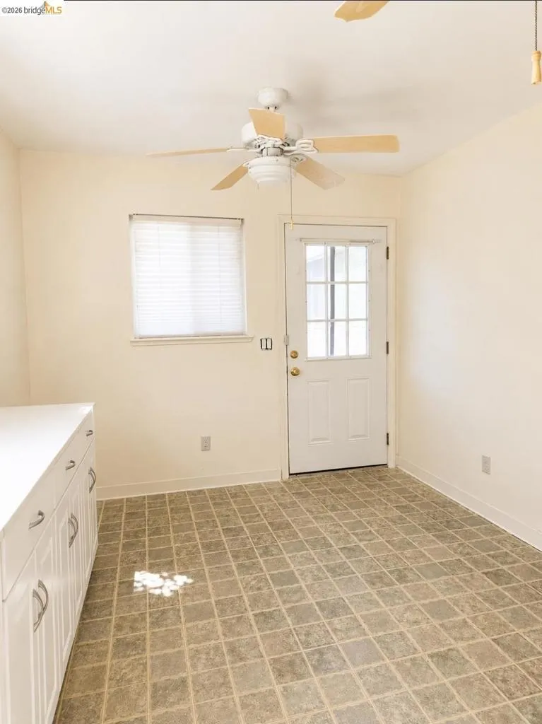 1480 Delwood St Vallejo, CA 94591