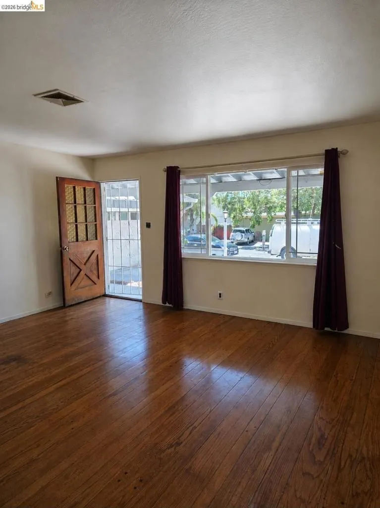 1480 Delwood St Vallejo, CA 94591