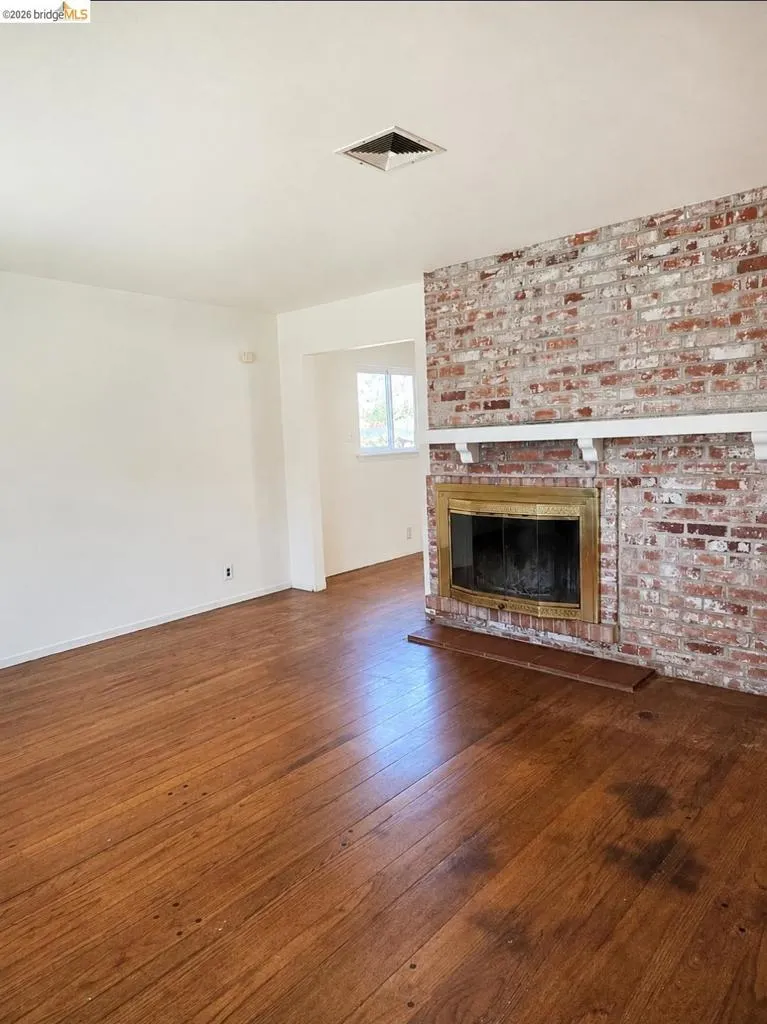 1480 Delwood St Vallejo, CA 94591