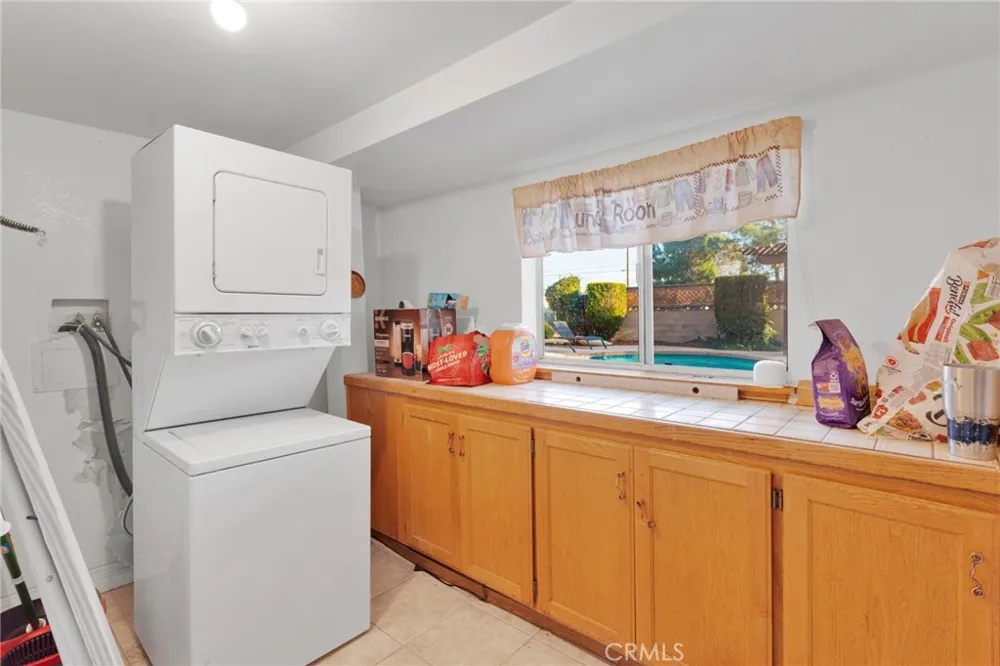 14415 Erie Apple Valley, CA 92307