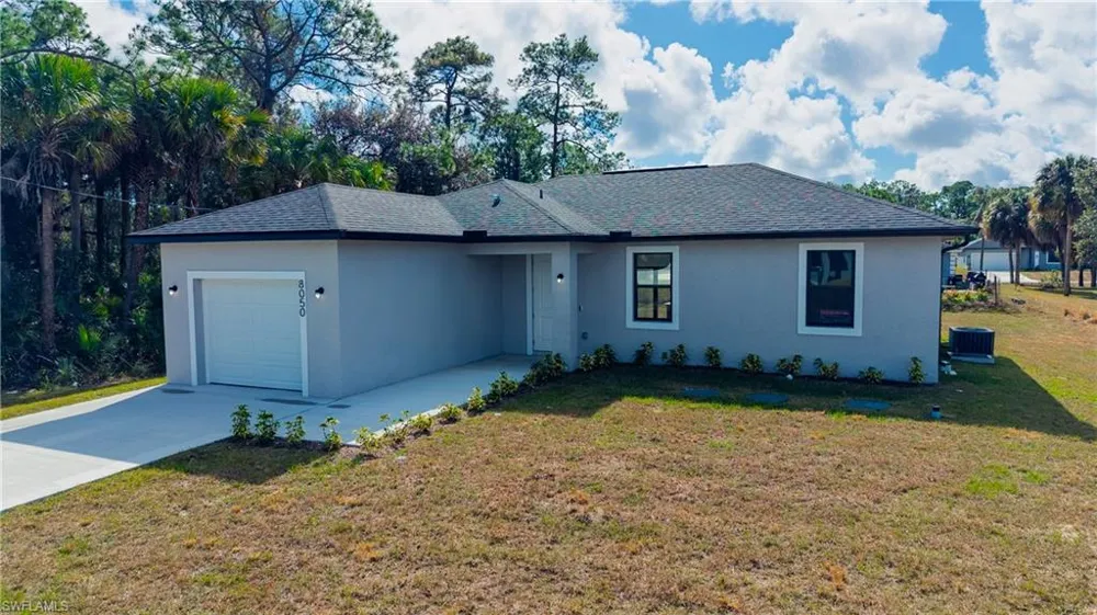 8050 Sherwood Circle Labelle, FL 33935
