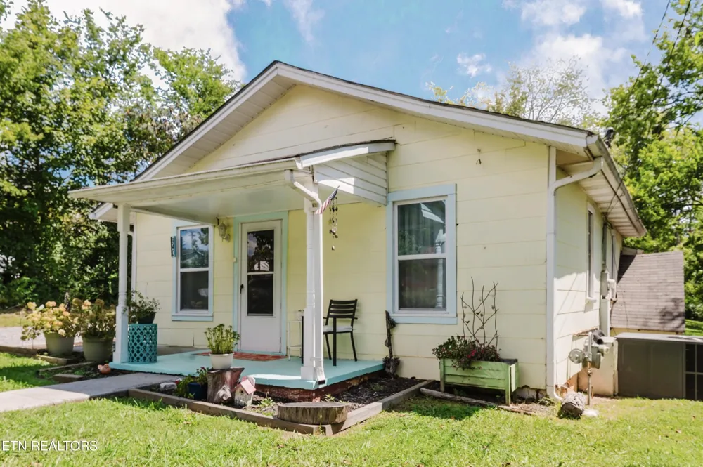 940 E Moody Ave Knoxville, TN 37920