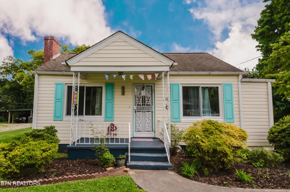946 E Moody Ave Knoxville, TN 37920