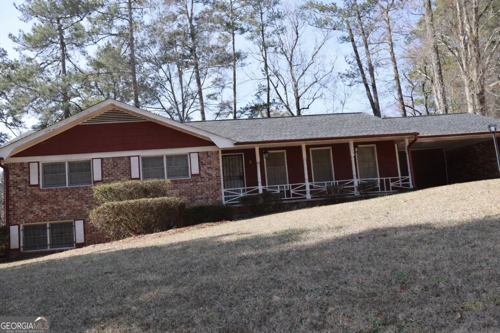 2745 Aquamist DR Decatur, GA 30034