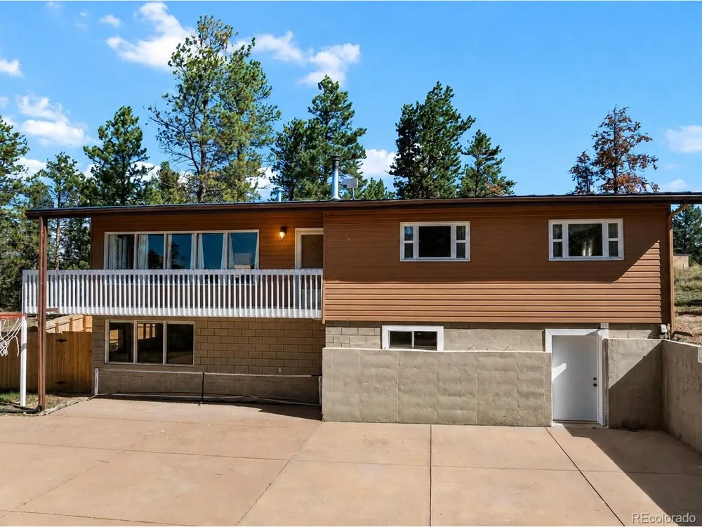 300 Ute Trail Woodland Park, CO 80863