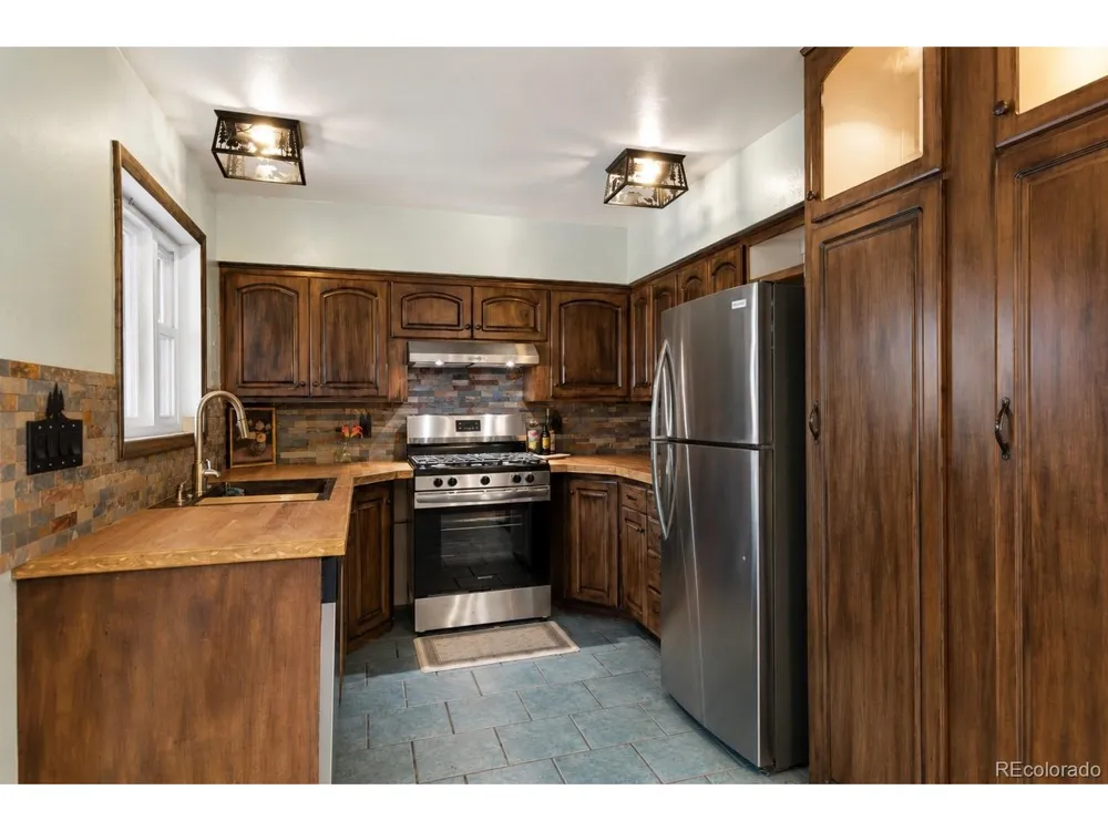 300 Ute Trail Woodland Park, CO 80863