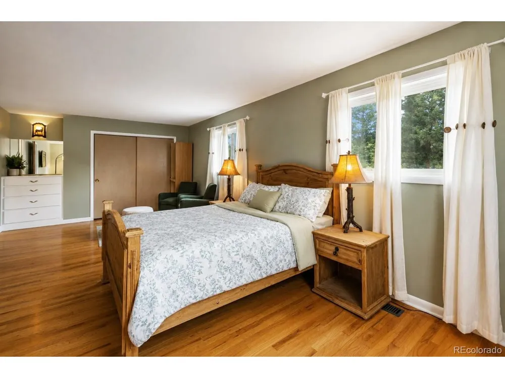 300 Ute Trail Woodland Park, CO 80863