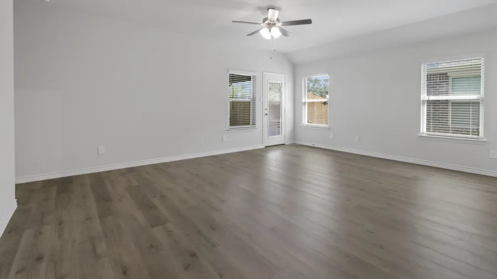 410 Carthage Street Caddo Mills, TX 75135