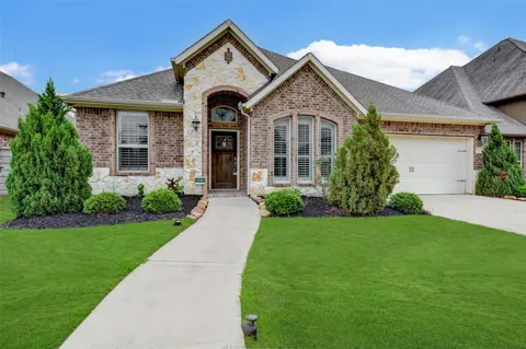 2603 Deerwood Heights Lane