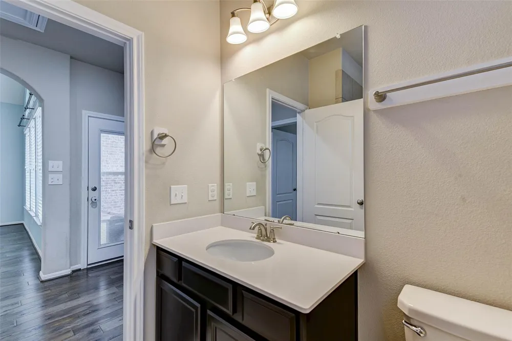 2603 Deerwood Heights Lane Manvel, TX 77578