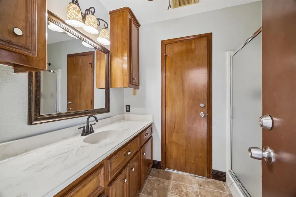 19614 Suncove Lane Humble, TX 77346