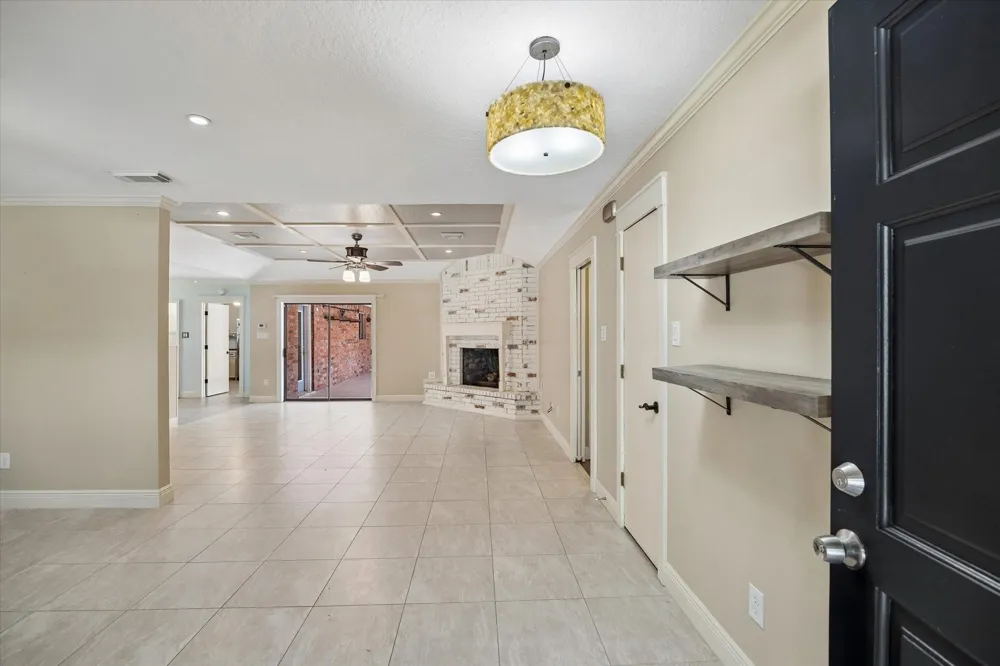 19614 Suncove Lane Humble, TX 77346