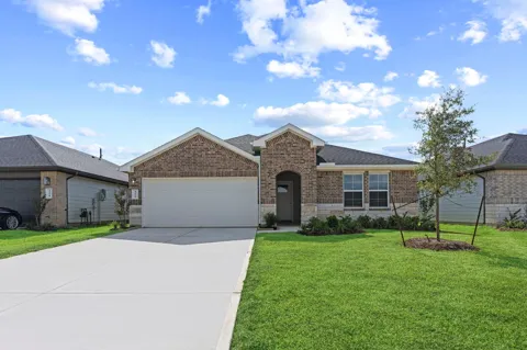 5004 Rosemary Creek Drive
