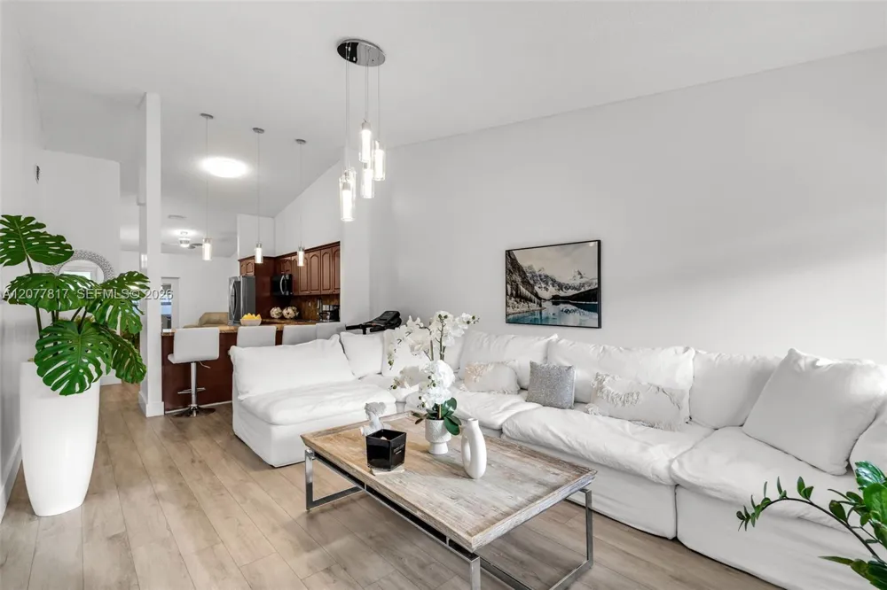 7531 W 29th Way #7531 Hialeah, FL 33018